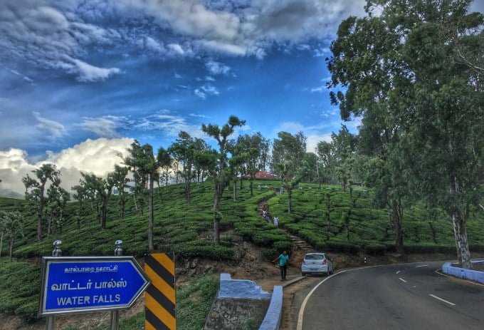 places to stay at valparai